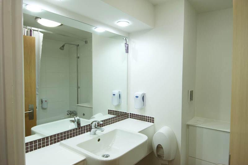 Premier Inn Ashford Central المظهر الخارجي الصورة