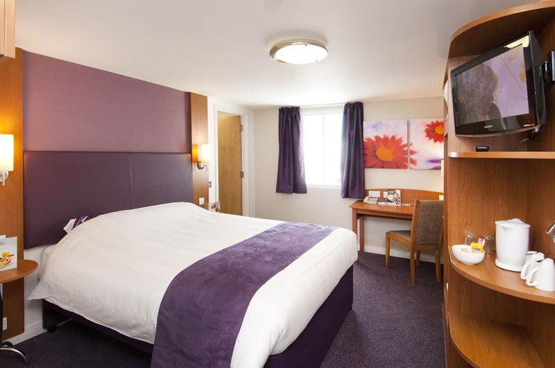Premier Inn Ashford Central المظهر الخارجي الصورة